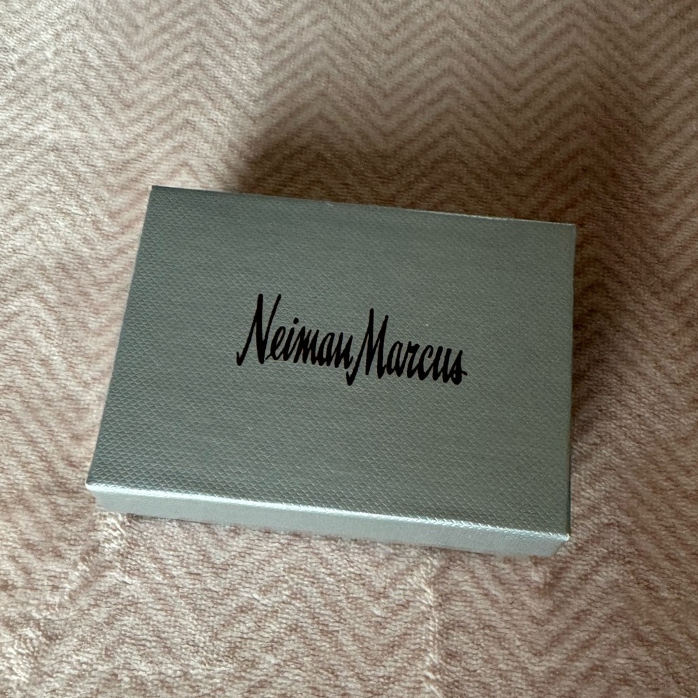 Neiman Marcus gift box - small